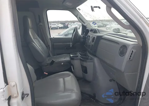 2011 Ford E-150 Commercial z USA, uszkodzony, nr VIN 1FTNE1EW0BDA11828